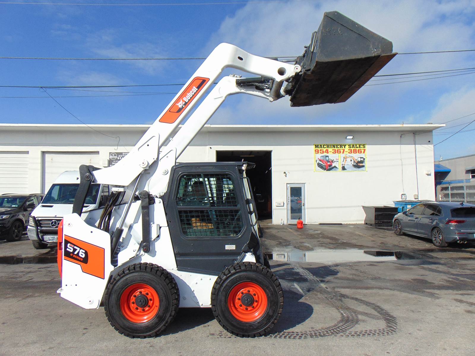 2020 BOBCAT S-76 TURBO 2 SPEED - HEAT & A/C - JOYSTICK CONTROLS - BOB TACH - CAMERA - ADVANCED MONITOR DISPLAY - ONLY 1,544 HOURS - Image 5
