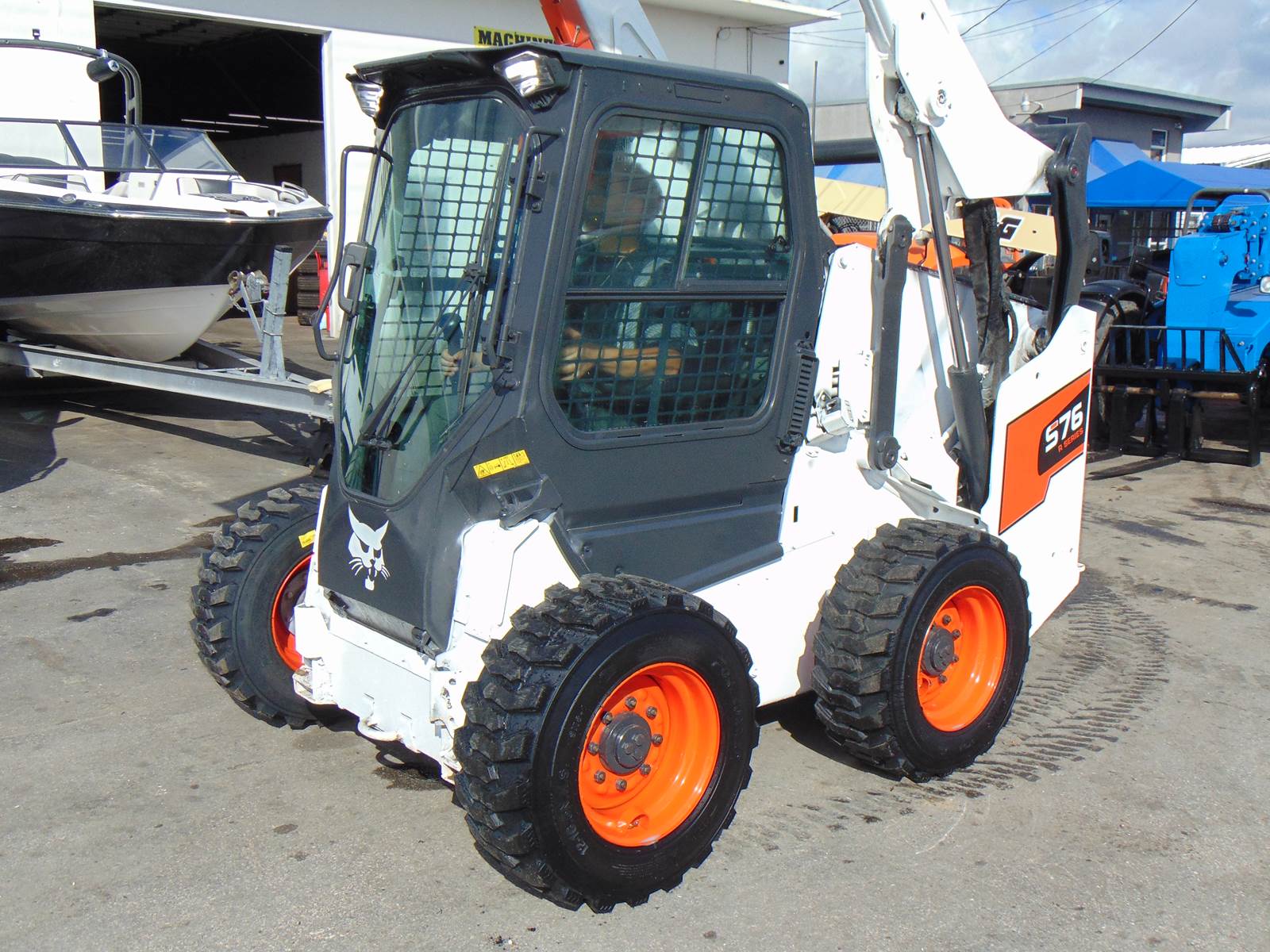 2020 BOBCAT S76 TURBO - 4 BRAND NEW TIRES - HEAT AND AC COMFORT CAB - BACK UP CAMERA - ONLY 1,145 HOURS - Image 26