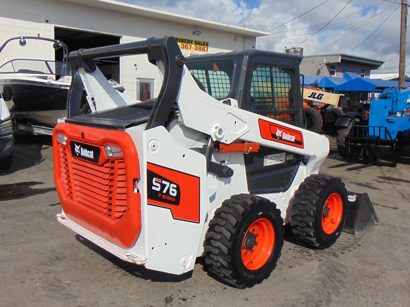 2020 BOBCAT S76 TURBO - 4 BRAND NEW TIRES - HEAT AND AC COMFORT CAB - BACK UP CAMERA - ONLY 1,145 HOURS - Image 24