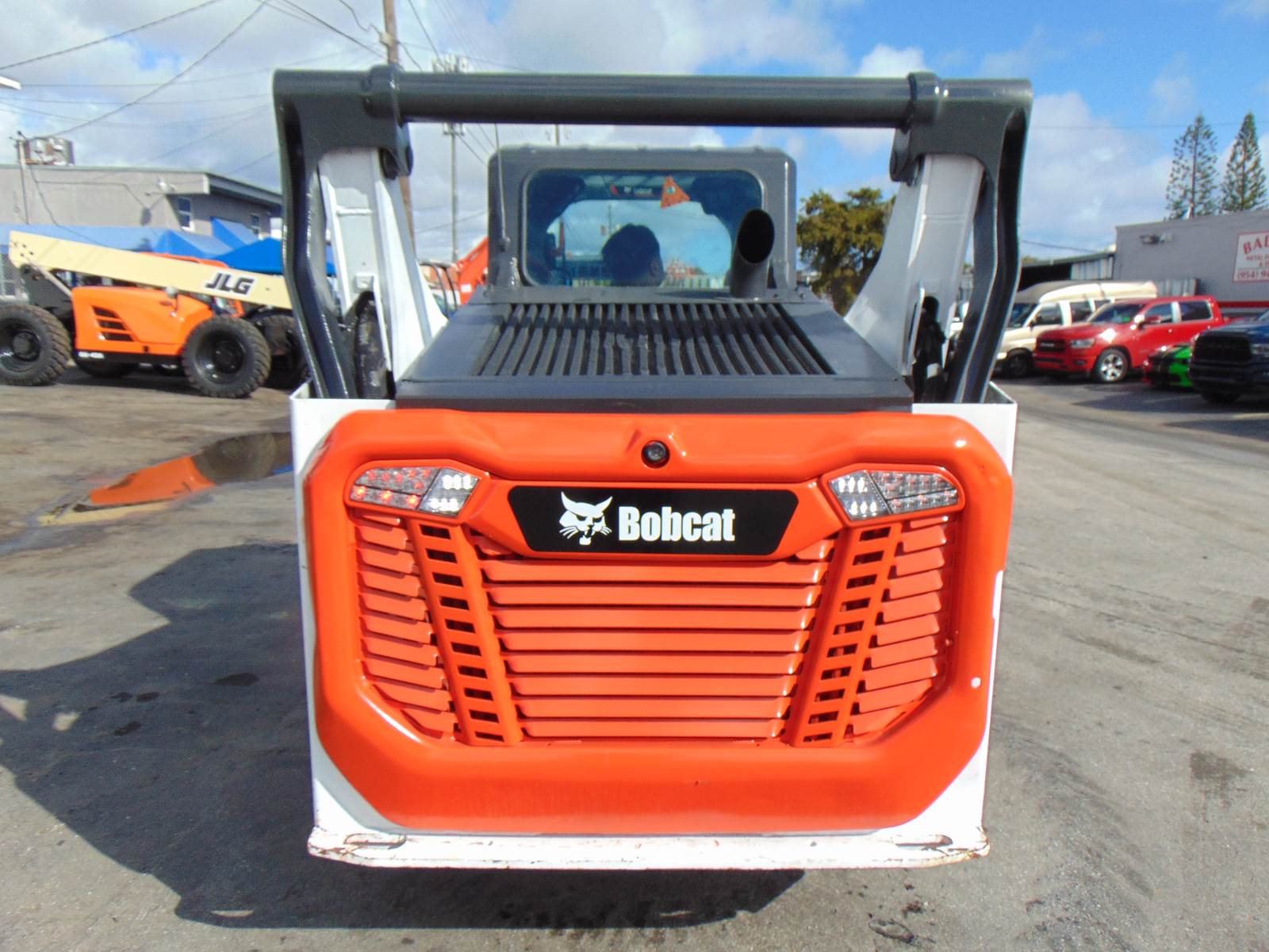 2020 BOBCAT S76 TURBO - 4 BRAND NEW TIRES - HEAT AND AC COMFORT CAB - BACK UP CAMERA - ONLY 1,145 HOURS - Image 23
