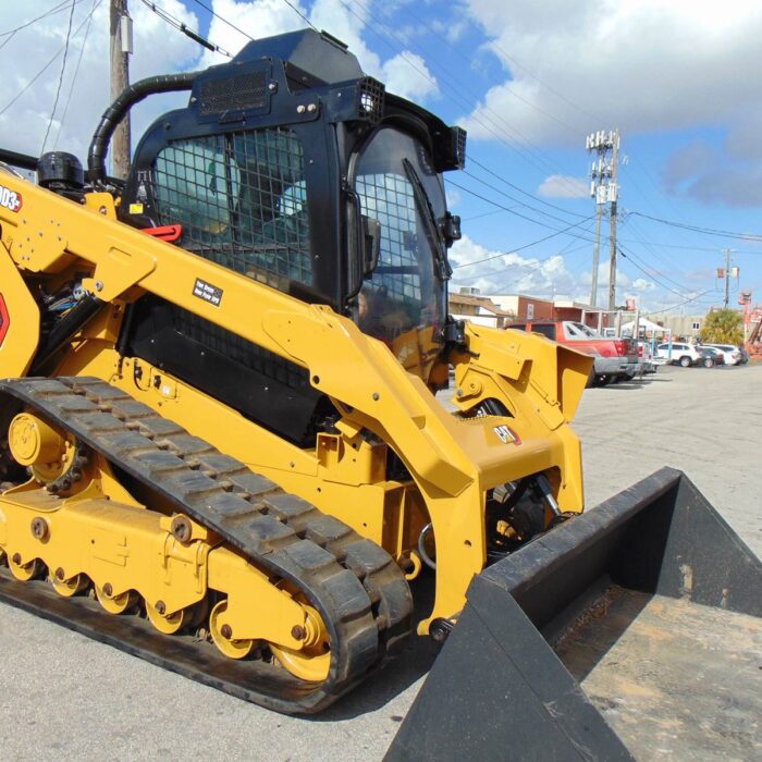 2023 CAT 299D3-XE 