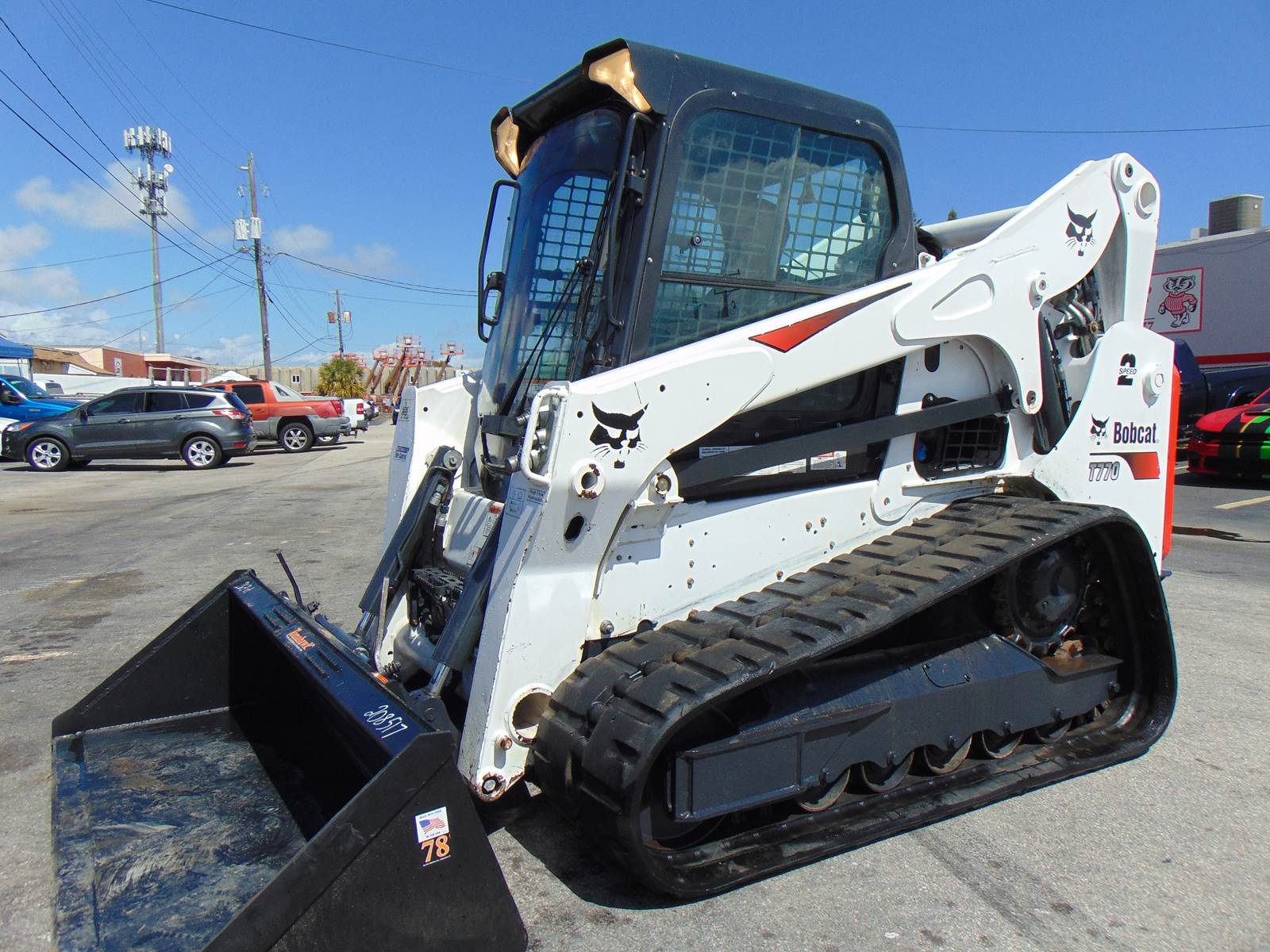 2018 BOBCAT T770 HIGH FLOW FORESTRY PKG - EVERY OPTION - BIG 92 HP - RIDE CONTROL - JOYSTICKS - ONLY 1,162 HOURS - Image 2
