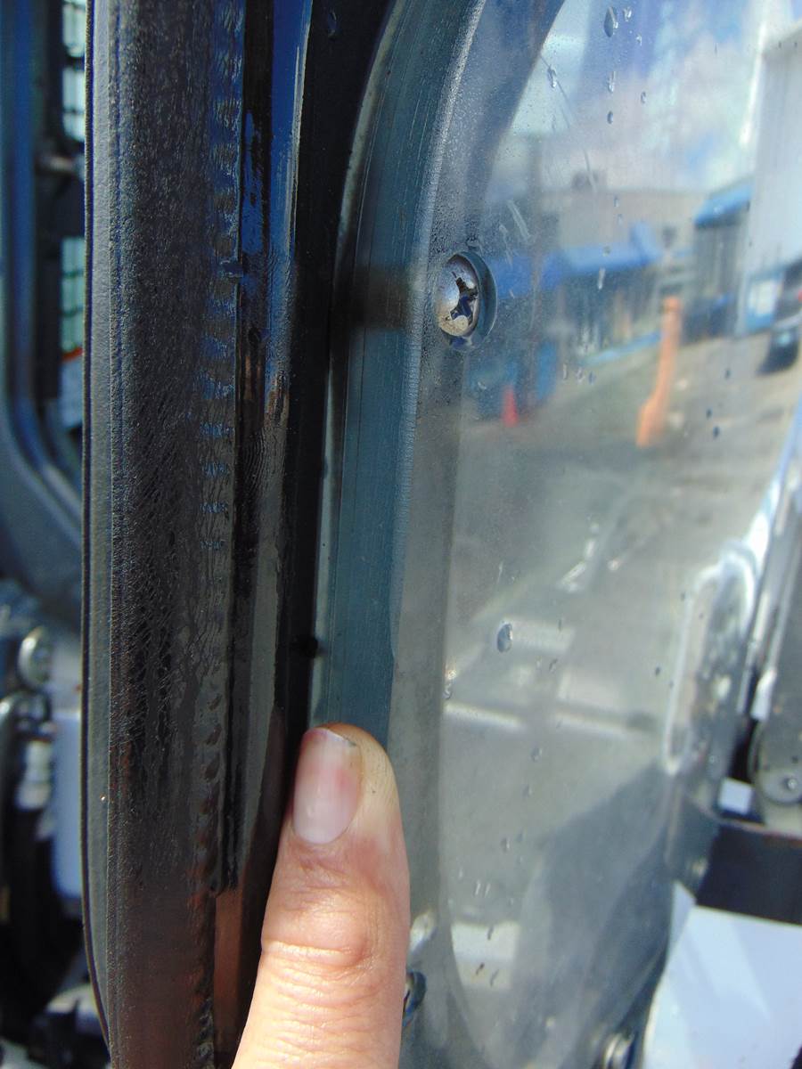 2018 BOBCAT T770 HIGH FLOW FORESTRY PKG - EVERY OPTION - BIG 92 HP - RIDE CONTROL - JOYSTICKS - ONLY 1,162 HOURS - Image 24