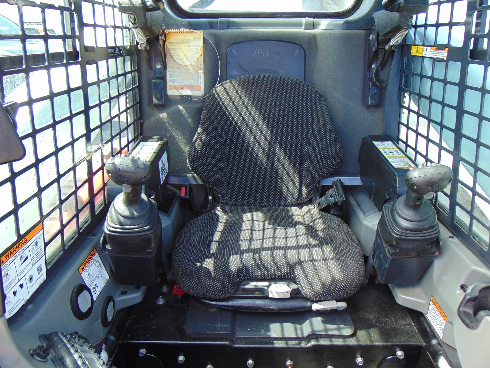 2018 BOBCAT T770 HIGH FLOW FORESTRY PKG - EVERY OPTION - BIG 92 HP - RIDE CONTROL - JOYSTICKS - ONLY 1,162 HOURS - Image 21