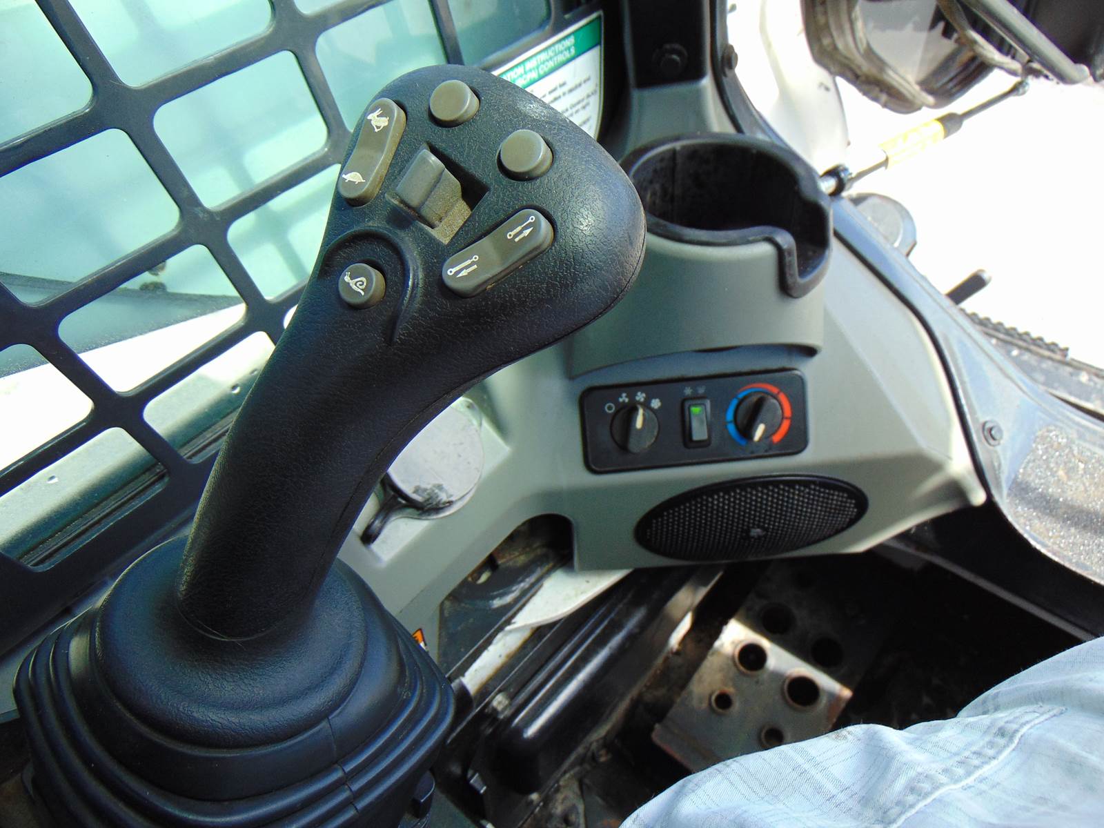 2018 BOBCAT T770 HIGH FLOW FORESTRY PKG - EVERY OPTION - BIG 92 HP - RIDE CONTROL - JOYSTICKS - ONLY 1,162 HOURS - Image 20