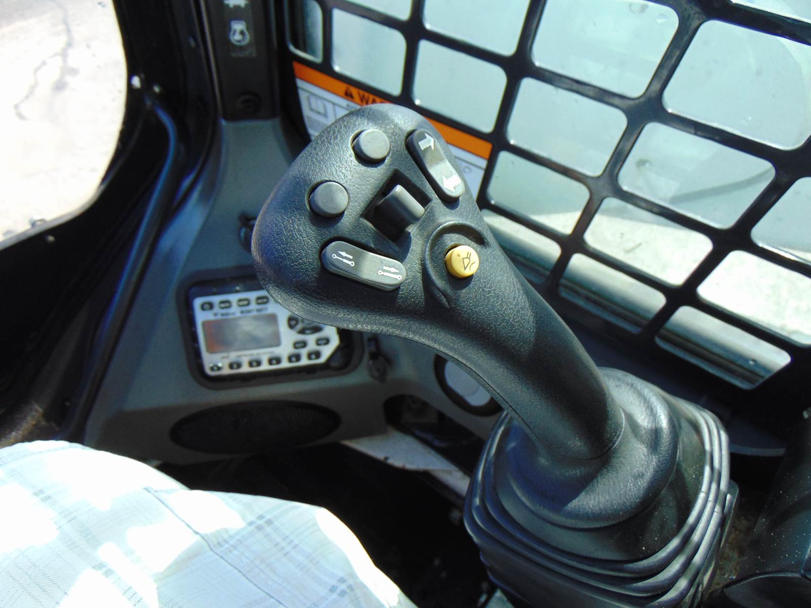 2018 BOBCAT T770 HIGH FLOW FORESTRY PKG - EVERY OPTION - BIG 92 HP - RIDE CONTROL - JOYSTICKS - ONLY 1,162 HOURS - Image 17