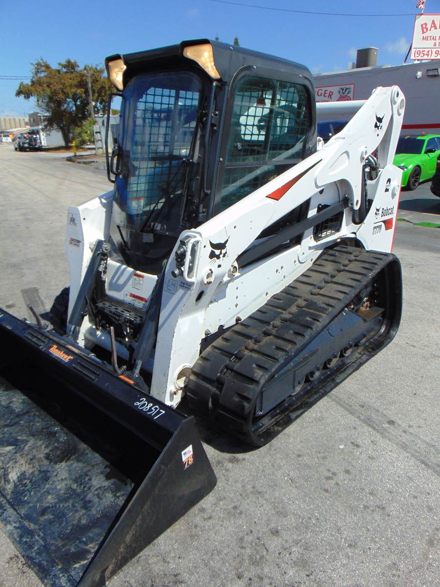 2018 BOBCAT T770 HIGH FLOW FORESTRY PKG - EVERY OPTION - BIG 92 HP - RIDE CONTROL - JOYSTICKS - ONLY 1,162 HOURS - Image 6