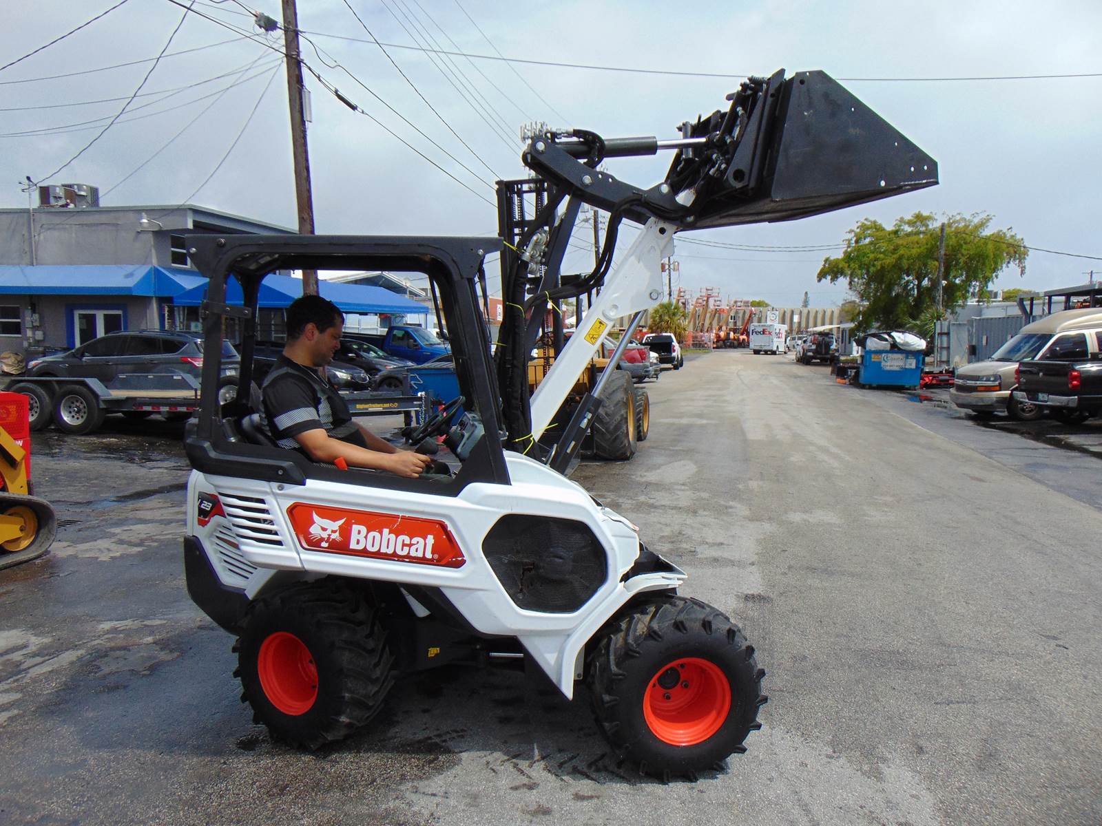2021 BOBCAT L23 ARTICULATED FRONT END MINI LOADER - KUBOTA DIESEL - POWER QUICK ATTACH - ONLY 1,129 HOURS - Image 14