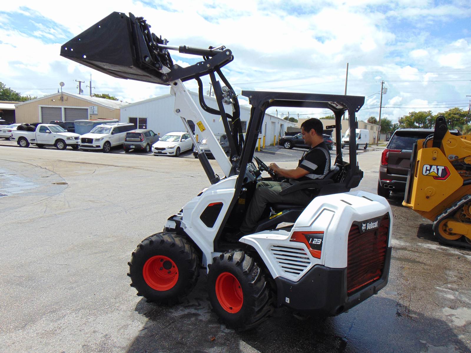 2021 BOBCAT L23 ARTICULATED FRONT END MINI LOADER - KUBOTA DIESEL - POWER QUICK ATTACH - ONLY 1,129 HOURS - Image 10