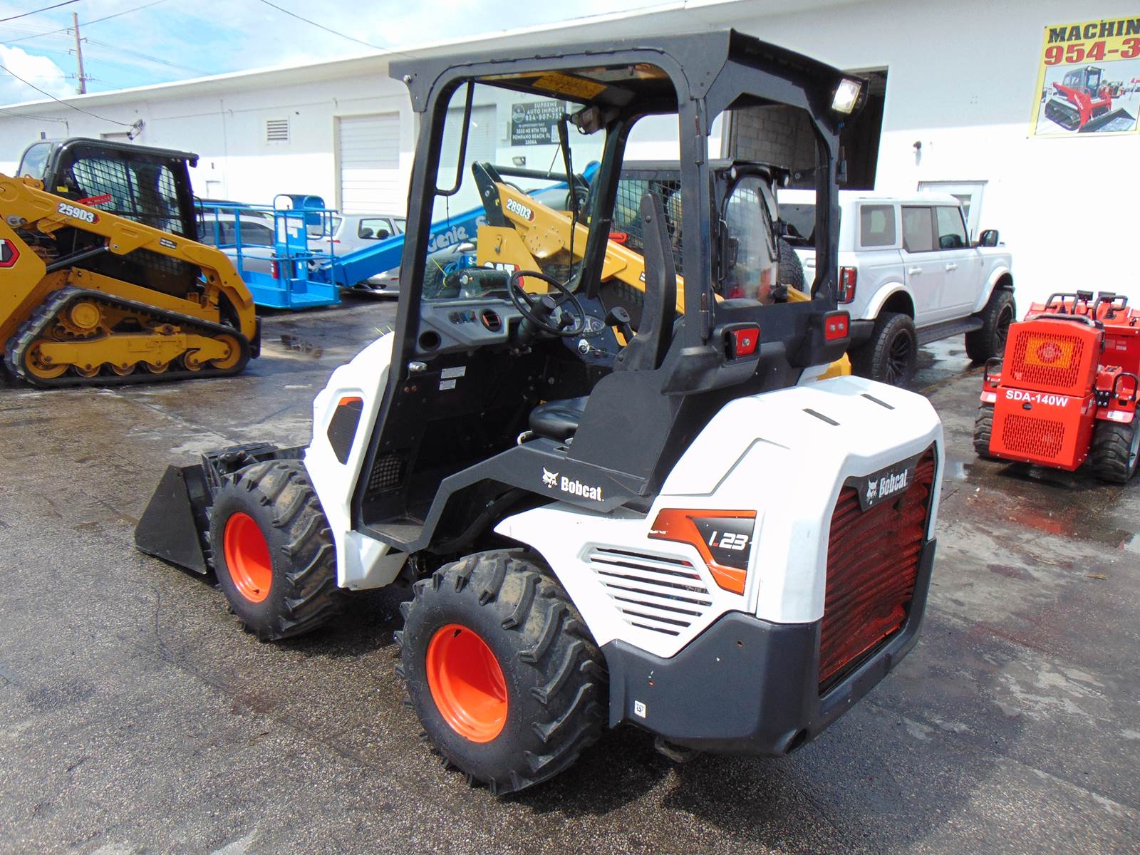 2021 BOBCAT L23 ARTICULATED FRONT END MINI LOADER - KUBOTA DIESEL - POWER QUICK ATTACH - ONLY 1,129 HOURS - Image 27