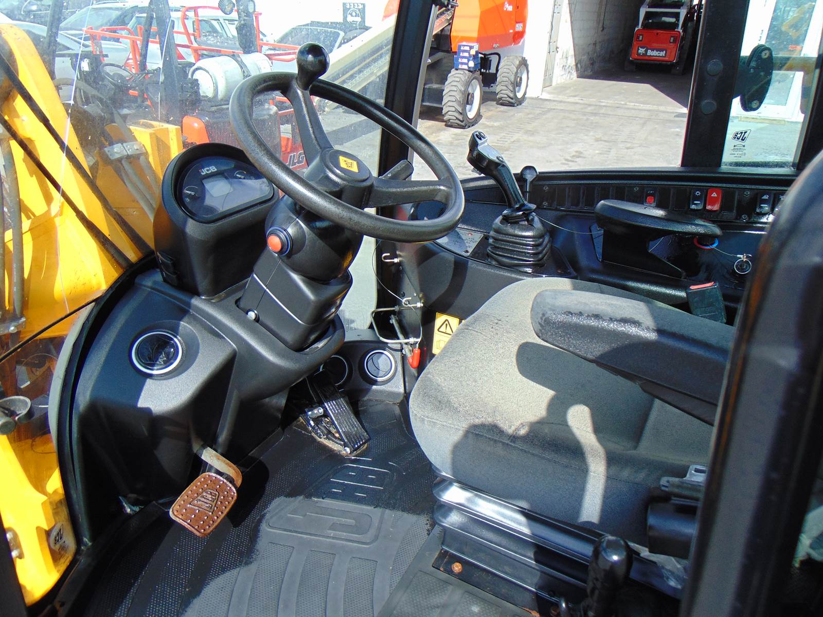 2015 JCB 407 ARTICULATED FRONT END "11K POUND" WHEEL LOADER 4X4 - ORIGINAL 1 OWNER - 65 HP KOHLER DIESEL - SERVICED TODAY - Image 16