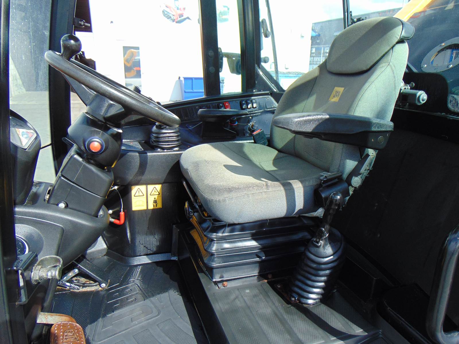 2015 JCB 407 ARTICULATED FRONT END "11K POUND" WHEEL LOADER 4X4 - ORIGINAL 1 OWNER - 65 HP KOHLER DIESEL - SERVICED TODAY - Image 17