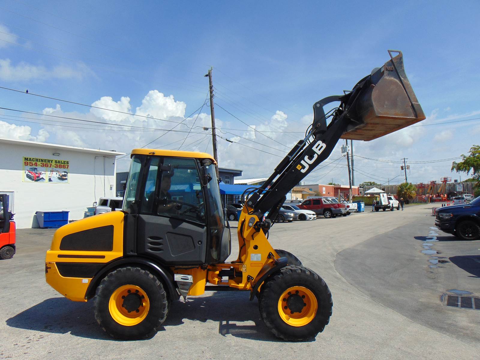 2015 JCB 407 ARTICULATED FRONT END "11K POUND" WHEEL LOADER 4X4 - ORIGINAL 1 OWNER - 65 HP KOHLER DIESEL - SERVICED TODAY - Image 4