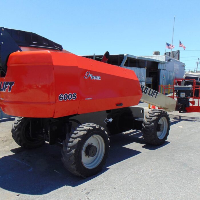 2020 JLG 600S TELESCOPIC 60' BOOM LIFT WITH SKY-POWER GENERATOR - 2 MAN BASKET - DEUTZ PRE EMISSIONS DIESEL - 4X4 - ONLY 2,500 HOURS