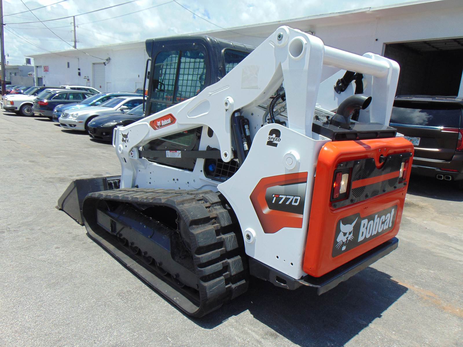 2021 BOBCAT T770 TURBO 2 SPEED "HIGH FLOW" 92 HP - JOYSTICKS - HEAT AND A/C - SUPER LOADED - ONLY 1,348 HOURS - JOB READY - Image 43