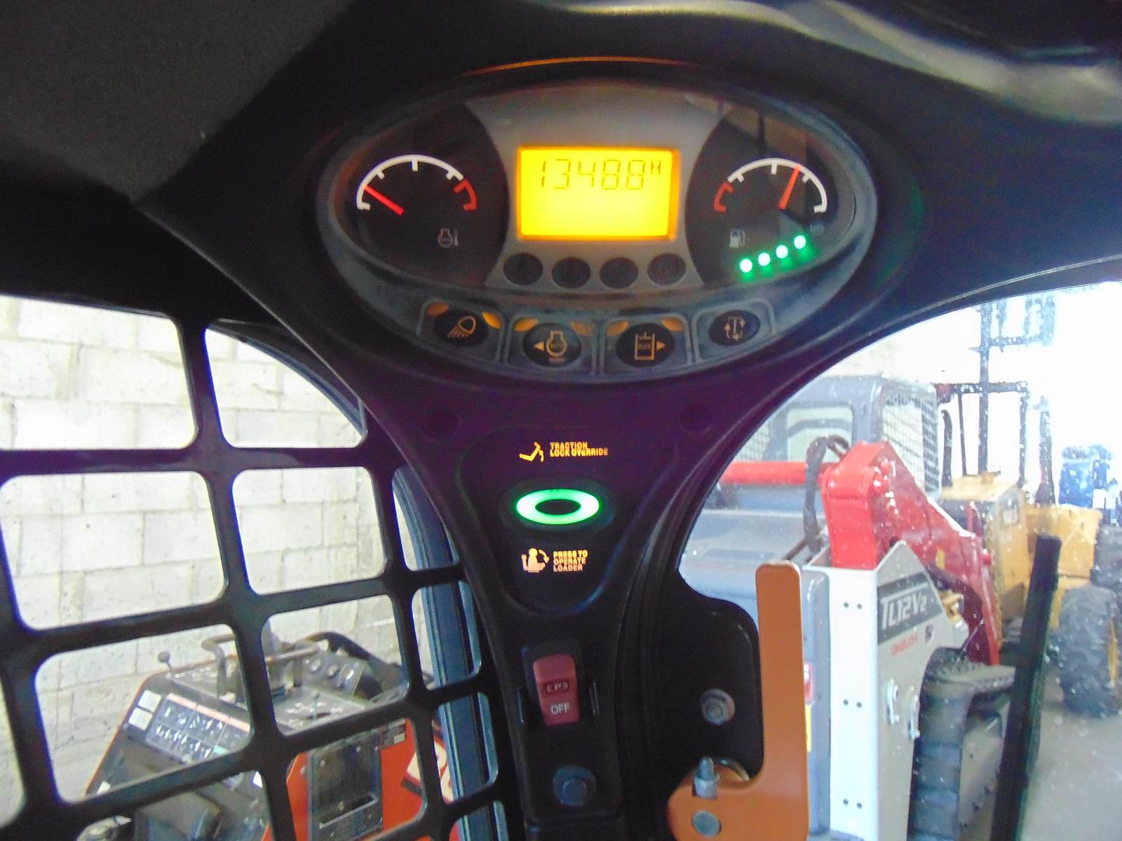 2021 BOBCAT T770 TURBO 2 SPEED "HIGH FLOW" 92 HP - JOYSTICKS - HEAT AND A/C - SUPER LOADED - ONLY 1,348 HOURS - JOB READY - Image 20