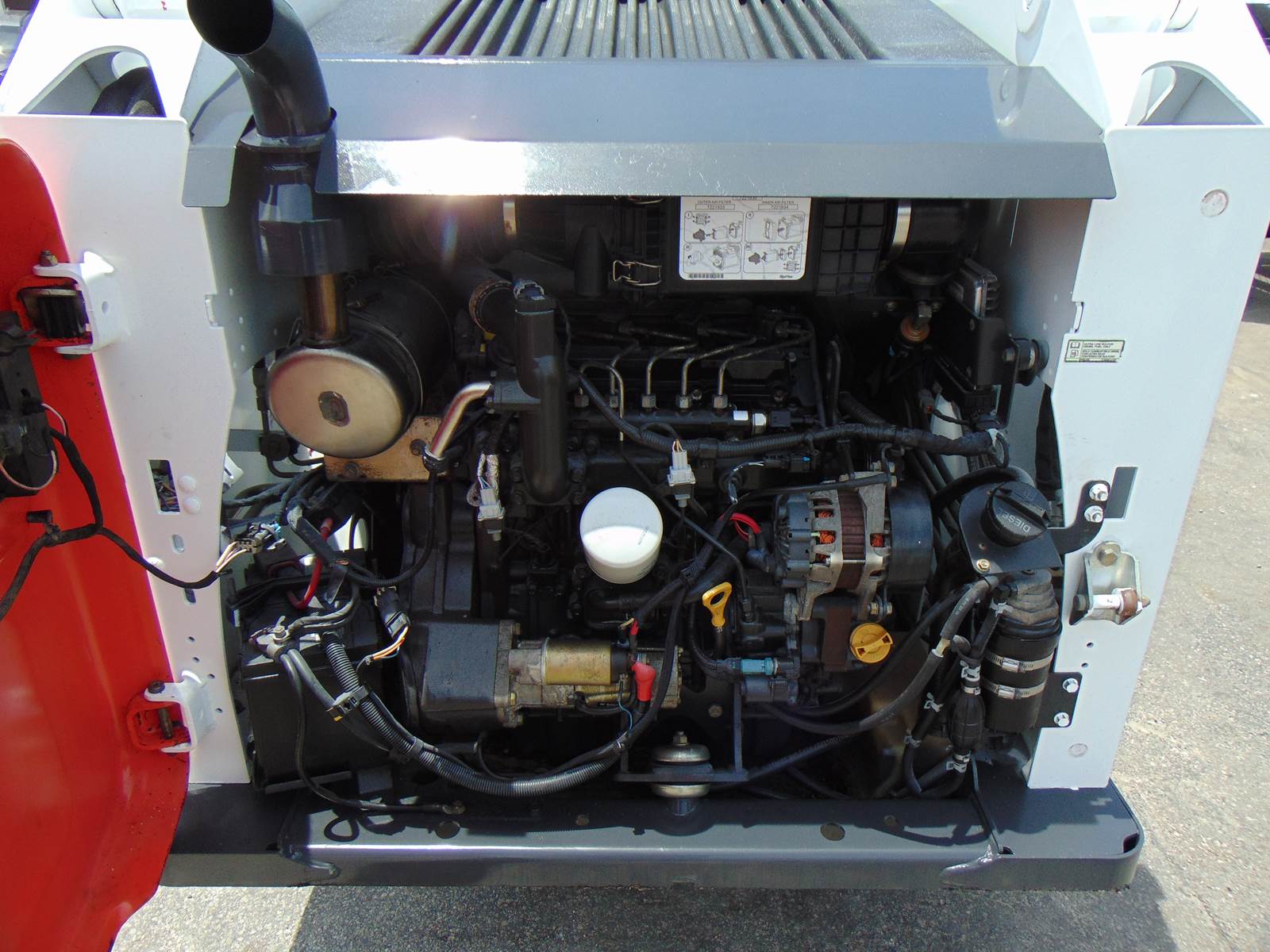 2015 BOBCAT S510 TURBO WITH SOLID TIRES - ONLY 800 ORIGINAL 1 OWNER HOURS - SOUTHERN RUST FREE - Image 21