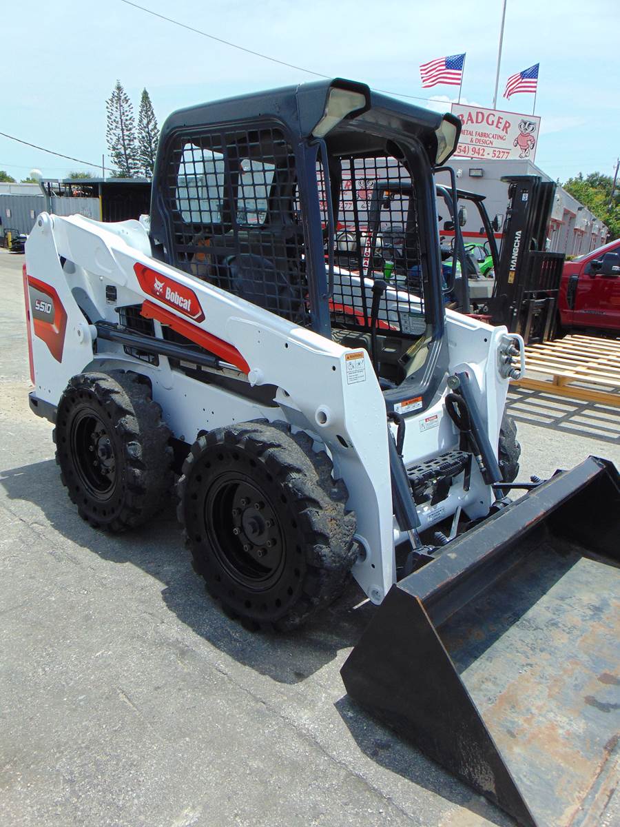 2015 BOBCAT S510 TURBO WITH SOLID TIRES - ONLY 800 ORIGINAL 1 OWNER HOURS - SOUTHERN RUST FREE - Image 4
