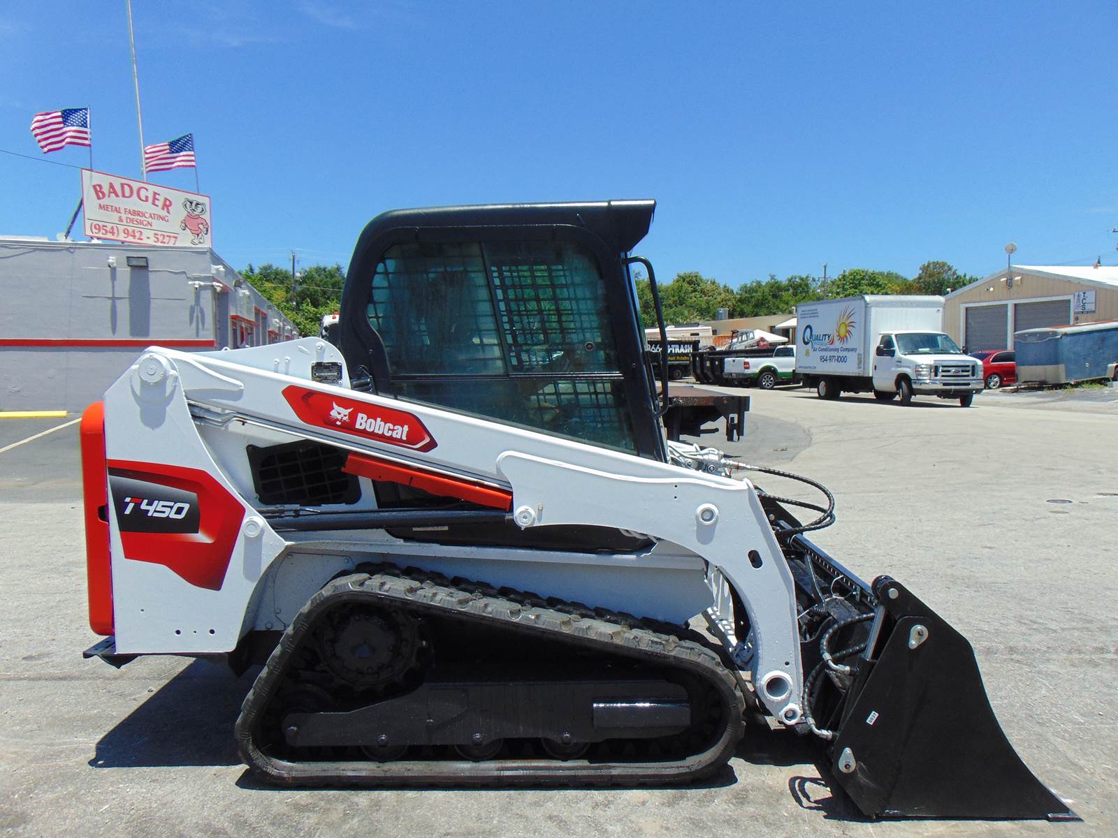 2017 BOBCAT T450 TURBO 2 SPEED "A/C CAB" - BRAND NEW TRACKS - PWR COUPLER - JOYSTICK CONTROLS - KEYLESS SECURITY - NEW COMBO BUCKET - ONLY 1,534 HOURS - Image 30