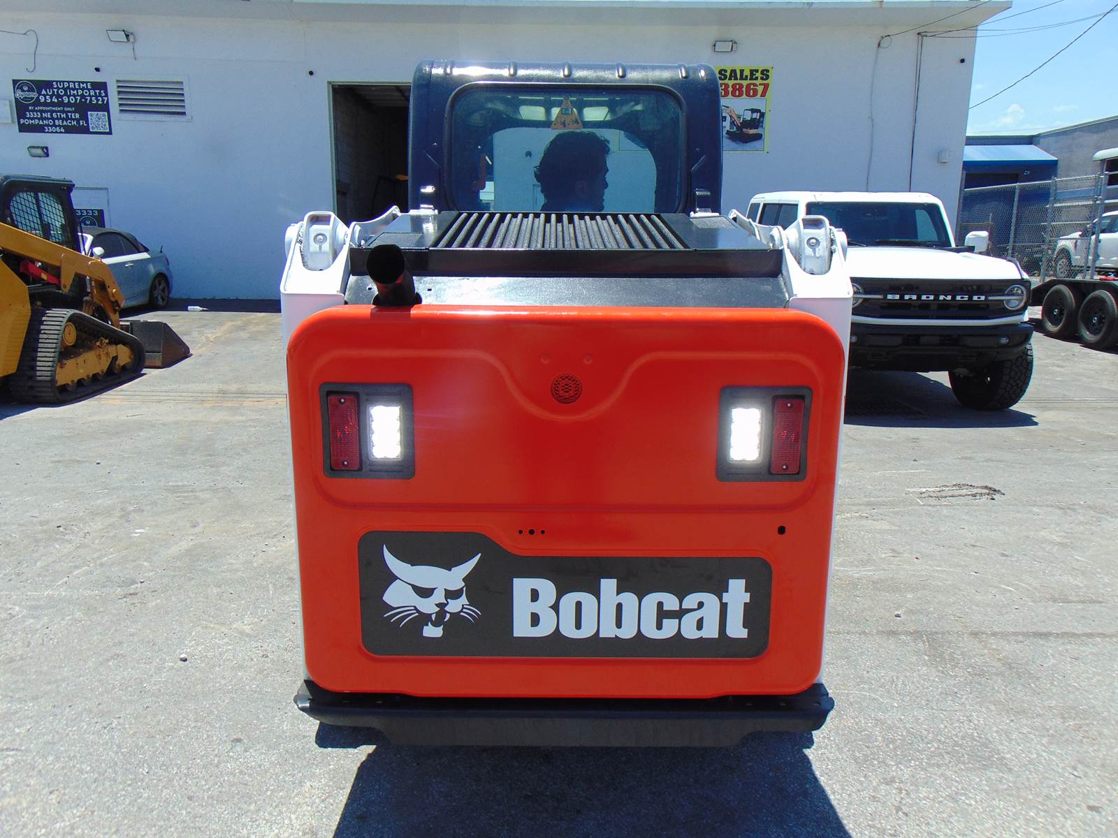 2017 BOBCAT T450 TURBO 2 SPEED "A/C CAB" - BRAND NEW TRACKS - PWR COUPLER - JOYSTICK CONTROLS - KEYLESS SECURITY - NEW COMBO BUCKET - ONLY 1,534 HOURS - Image 6