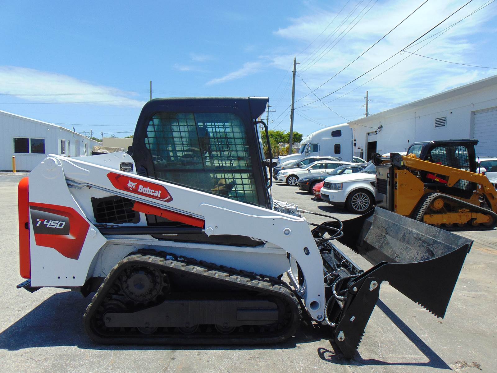 2017 BOBCAT T450 TURBO 2 SPEED "A/C CAB" - BRAND NEW TRACKS - PWR COUPLER - JOYSTICK CONTROLS - KEYLESS SECURITY - NEW COMBO BUCKET - ONLY 1,534 HOURS - Image 7