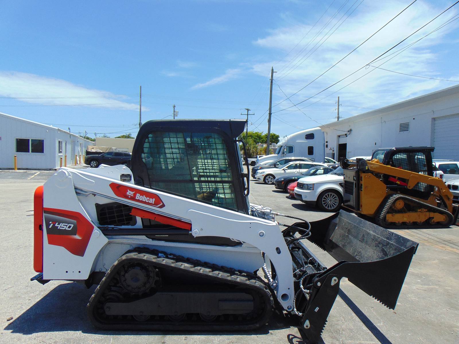 2017 BOBCAT T450 TURBO 2 SPEED "A/C CAB" - BRAND NEW TRACKS - PWR COUPLER - JOYSTICK CONTROLS - KEYLESS SECURITY - NEW COMBO BUCKET - ONLY 1,534 HOURS - Image 9