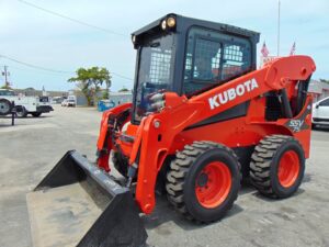2017 KUBOTA SSV-75 