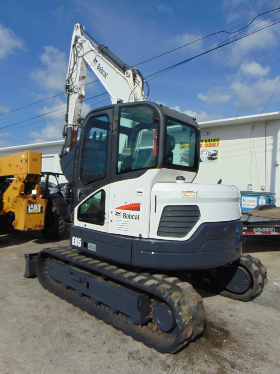 2017 BOBCAT E85 "SUPER LOADED" LONG REACH - PWR COUPLER - ICE COLD A/C - STEREO - DOUBLE PLUMBED - 3 BUCKETS INCLUDED - ONLY 2,341 ORIGINAL HOURS - Image 38