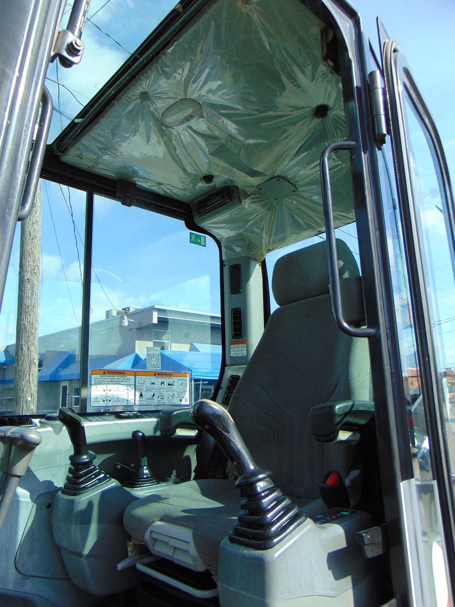 2017 BOBCAT E85 "SUPER LOADED" LONG REACH - PWR COUPLER - ICE COLD A/C - STEREO - DOUBLE PLUMBED - 3 BUCKETS INCLUDED - ONLY 2,341 ORIGINAL HOURS - Image 30