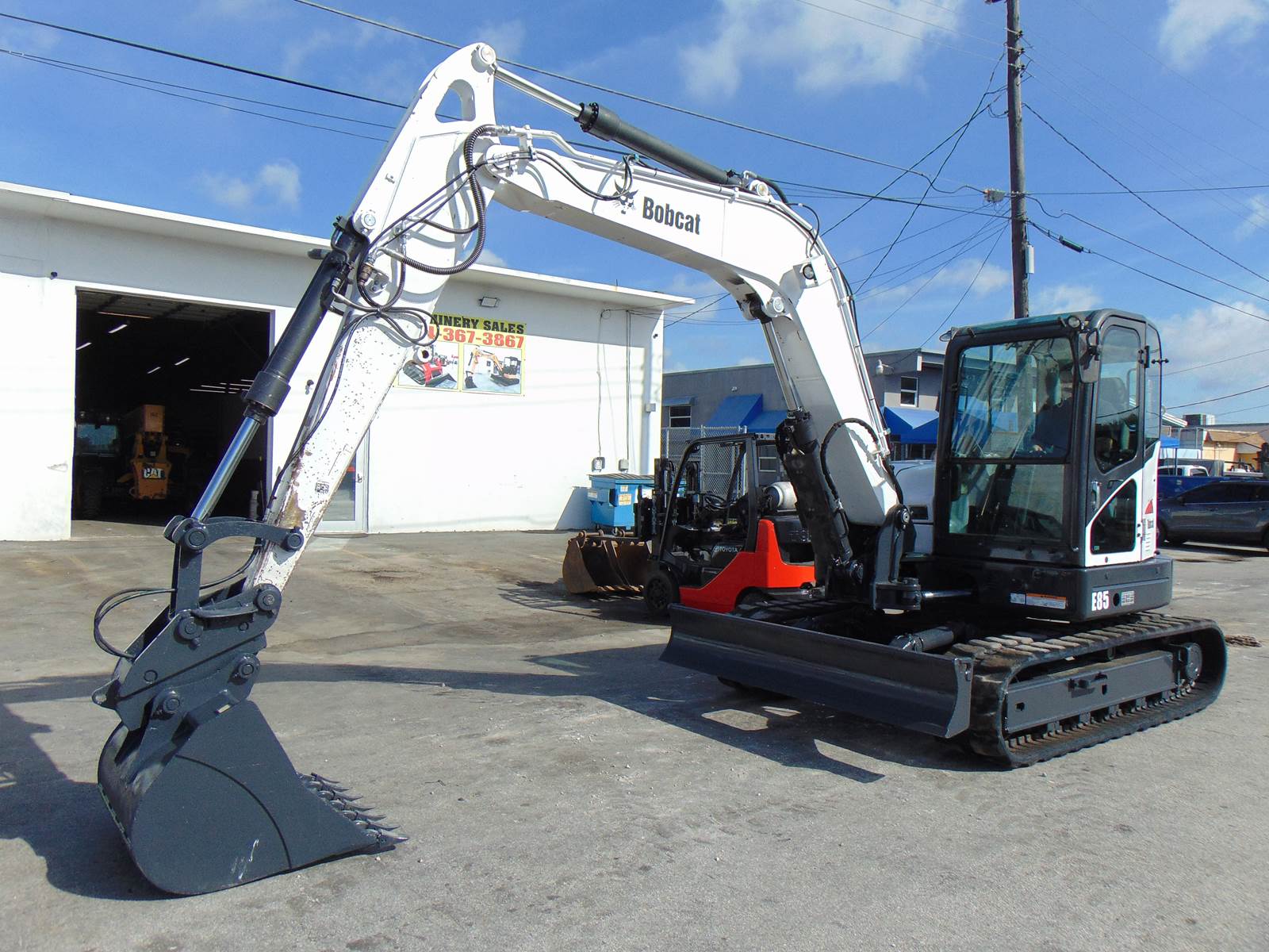 2017 BOBCAT E85 "SUPER LOADED" LONG REACH - PWR COUPLER - ICE COLD A/C - STEREO - DOUBLE PLUMBED - 3 BUCKETS INCLUDED - ONLY 2,341 ORIGINAL HOURS - Image 22