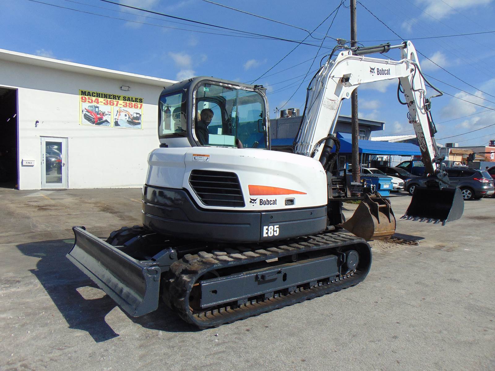 2017 BOBCAT E85 "SUPER LOADED" LONG REACH - PWR COUPLER - ICE COLD A/C - STEREO - DOUBLE PLUMBED - 3 BUCKETS INCLUDED - ONLY 2,341 ORIGINAL HOURS - Image 15