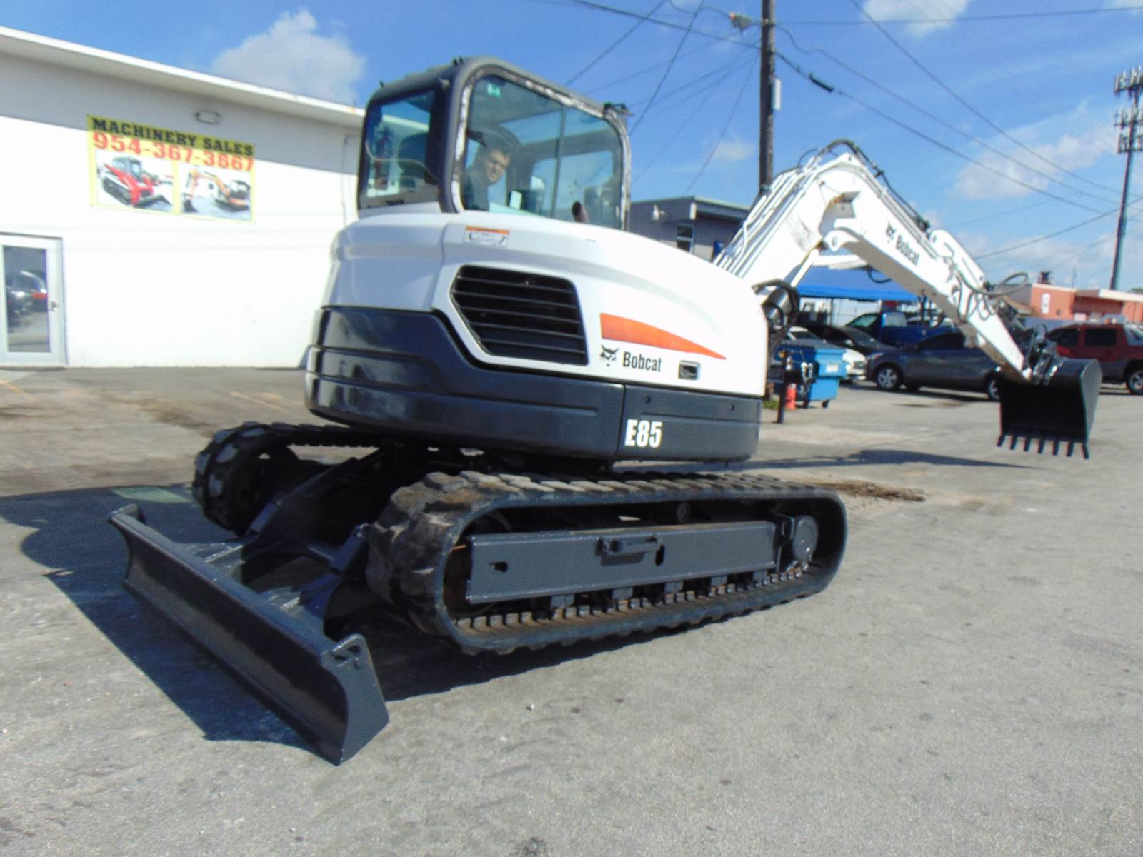 2017 BOBCAT E85 "SUPER LOADED" LONG REACH - PWR COUPLER - ICE COLD A/C - STEREO - DOUBLE PLUMBED - 3 BUCKETS INCLUDED - ONLY 2,341 ORIGINAL HOURS - Image 9