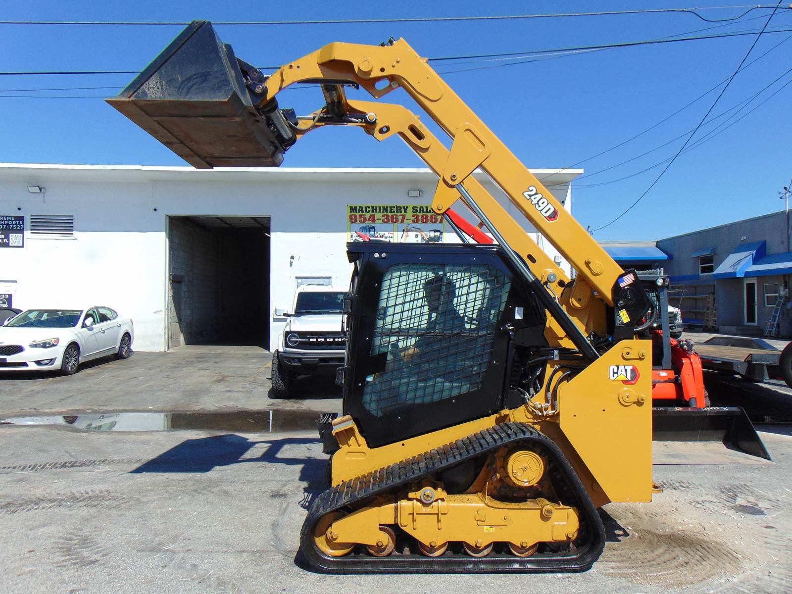 2019 CAT 249D SKID STEER TRACK LOADER "BIG 68 HP TURBO" - A/C - HEAT - JOYSTICKS - STEREO - BACK UP CAMERA - ONLY 1,842 HOURS - Image 5