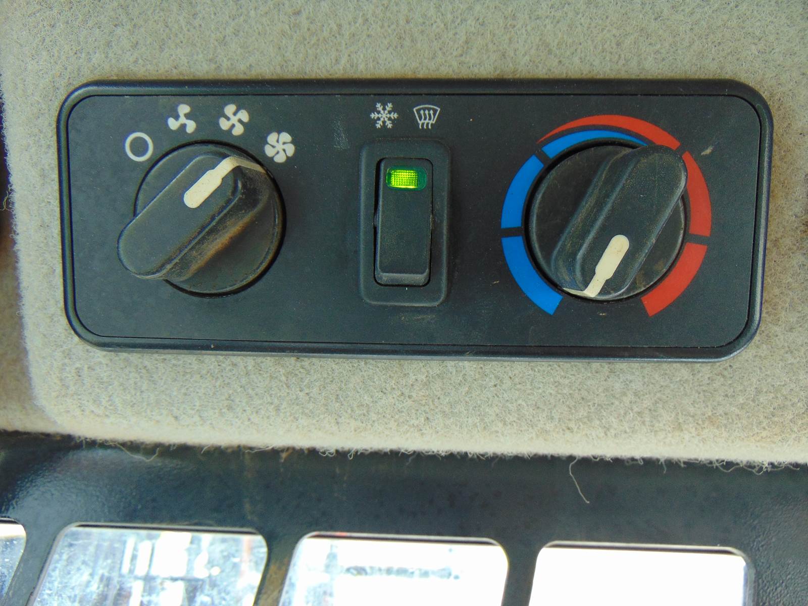 2021 BOBCAT T64 TURBO "COMFORT CAB" HEAT - A/C - POWER COUPLER - JOYSTICK CONTROLS - Image 13