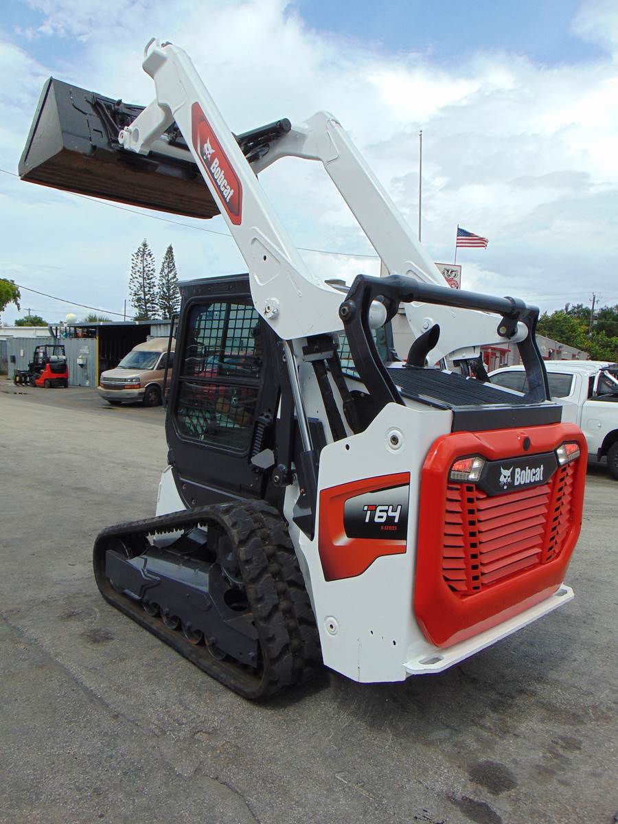 2021 BOBCAT T64 TURBO "COMFORT CAB" HEAT - A/C - POWER COUPLER - JOYSTICK CONTROLS - Image 35