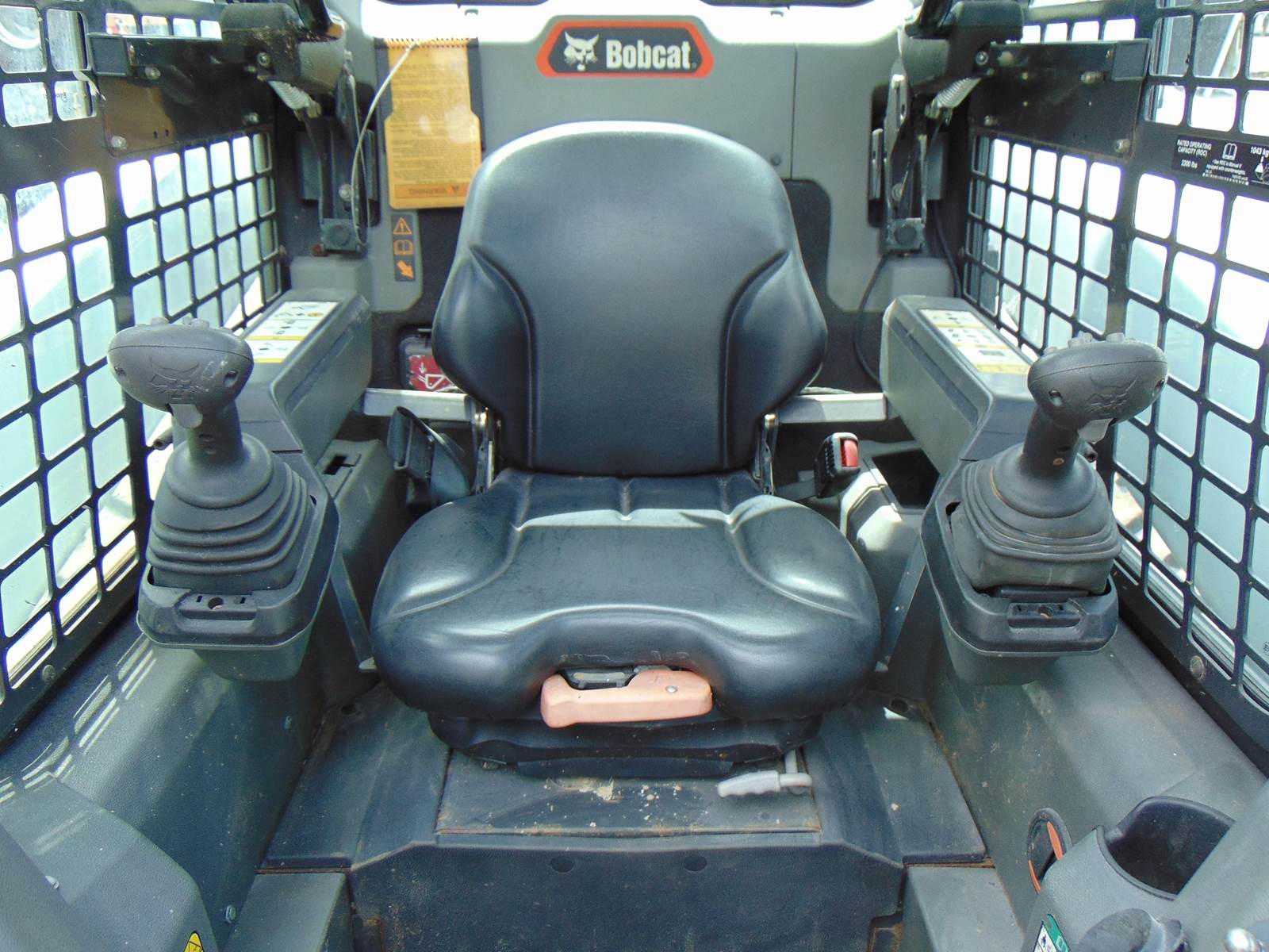 2021 BOBCAT T64 TURBO "COMFORT CAB" HEAT - A/C - POWER COUPLER - JOYSTICK CONTROLS - Image 8