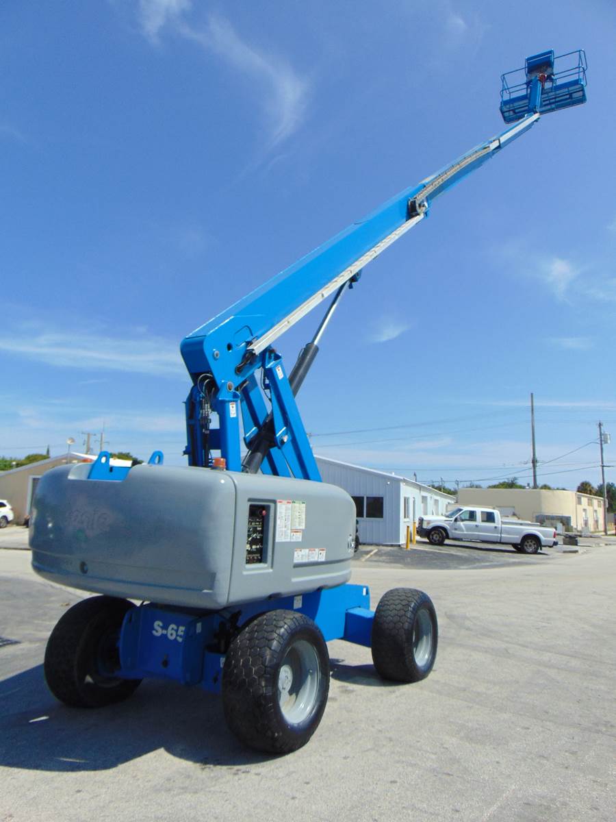 2012 GENIE S65 "DEUTZ DIESEL" 4X4 - BUILT IN GENERATOR - LOW HOURS - (2) SETS OF TIRES INCLUDED - SERVICED TODAY - 100% JOB READY - Image 19