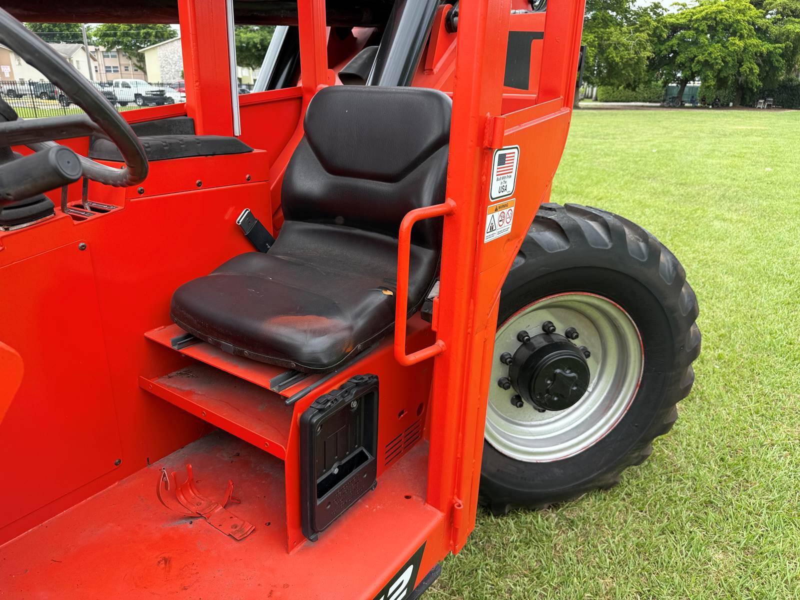 2016 JLG SKY TRAK 8042 "LEGACY" 8K POUND - 42 FT - CUMMINS TURBO DIESEL - ONLY 2,910 HOURS - PERFECT FORKLIFT - Image 13