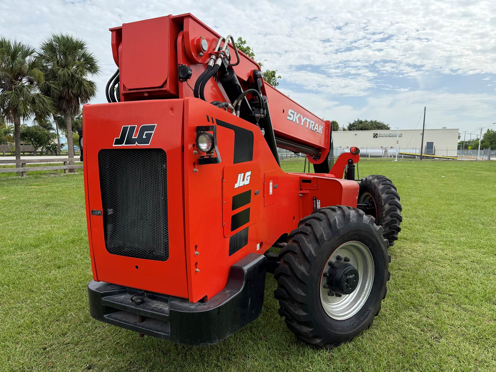 2016 JLG SKY TRAK 8042 "LEGACY" 8K POUND - 42 FT - CUMMINS TURBO DIESEL - ONLY 2,910 HOURS - PERFECT FORKLIFT - Image 17