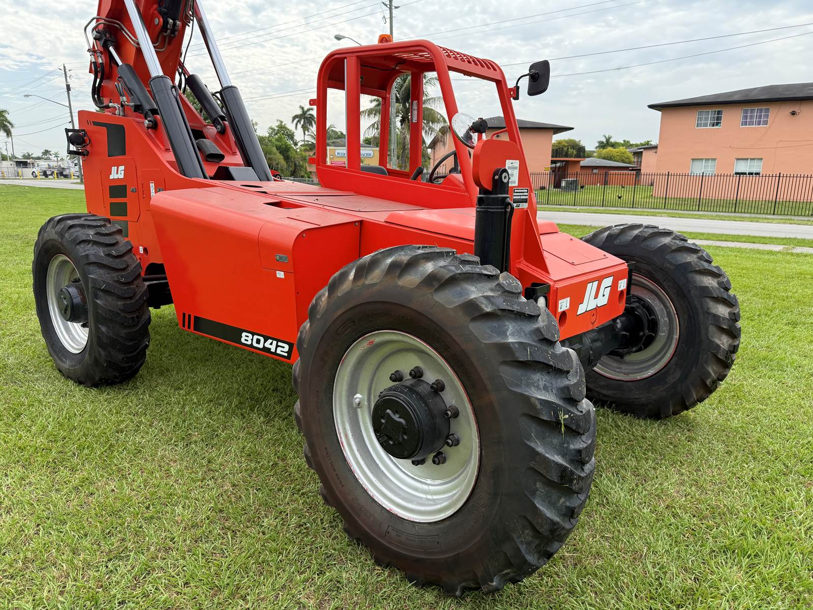 2016 JLG SKY TRAK 8042 "LEGACY" 8K POUND - 42 FT - CUMMINS TURBO DIESEL - ONLY 2,910 HOURS - PERFECT FORKLIFT - Image 22