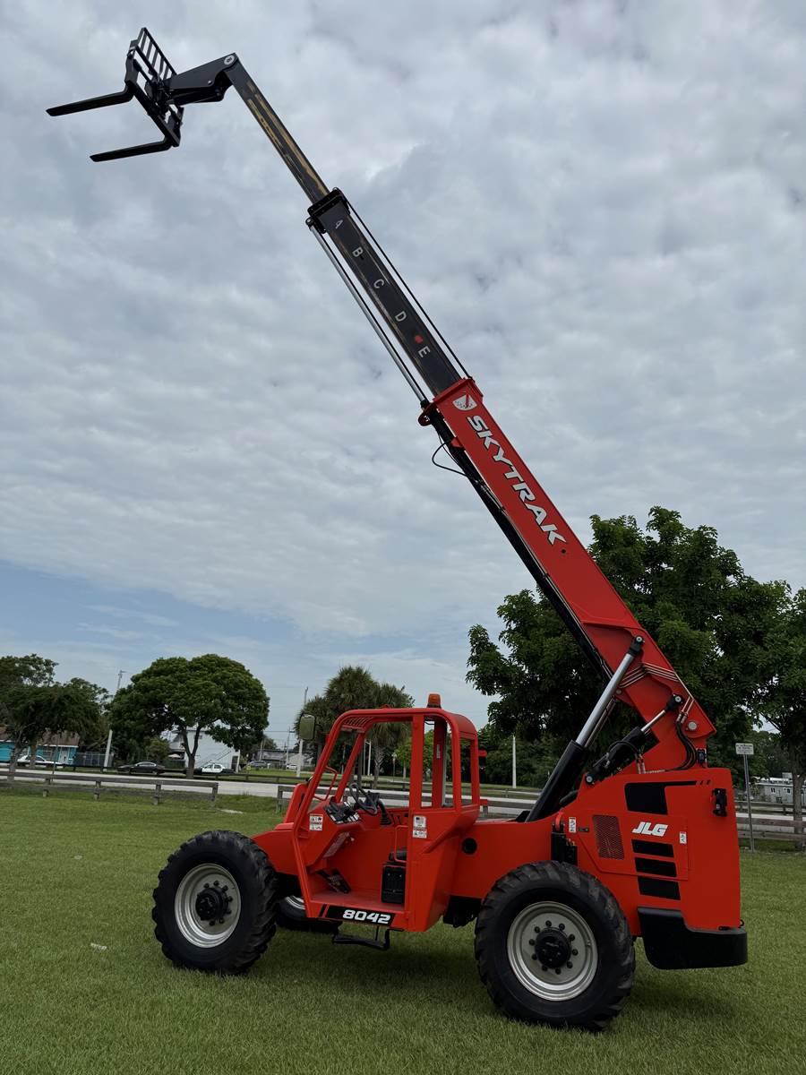2016 JLG SKY TRAK 8042 "LEGACY" 8K POUND - 42 FT - CUMMINS TURBO DIESEL - ONLY 2,910 HOURS - PERFECT FORKLIFT - Image 5