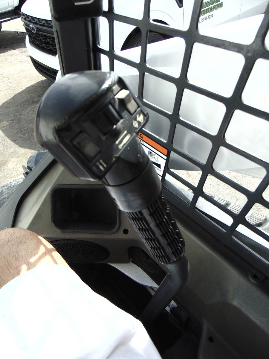 2016 BOBCAT T650 TURBO - BRAND NEW TRACKS TODAY - STANDARD HAND AND FOOT CONTROLS - 100% SERVICED AND JOB READY - ONLY 2,000 HOURS - Image 29