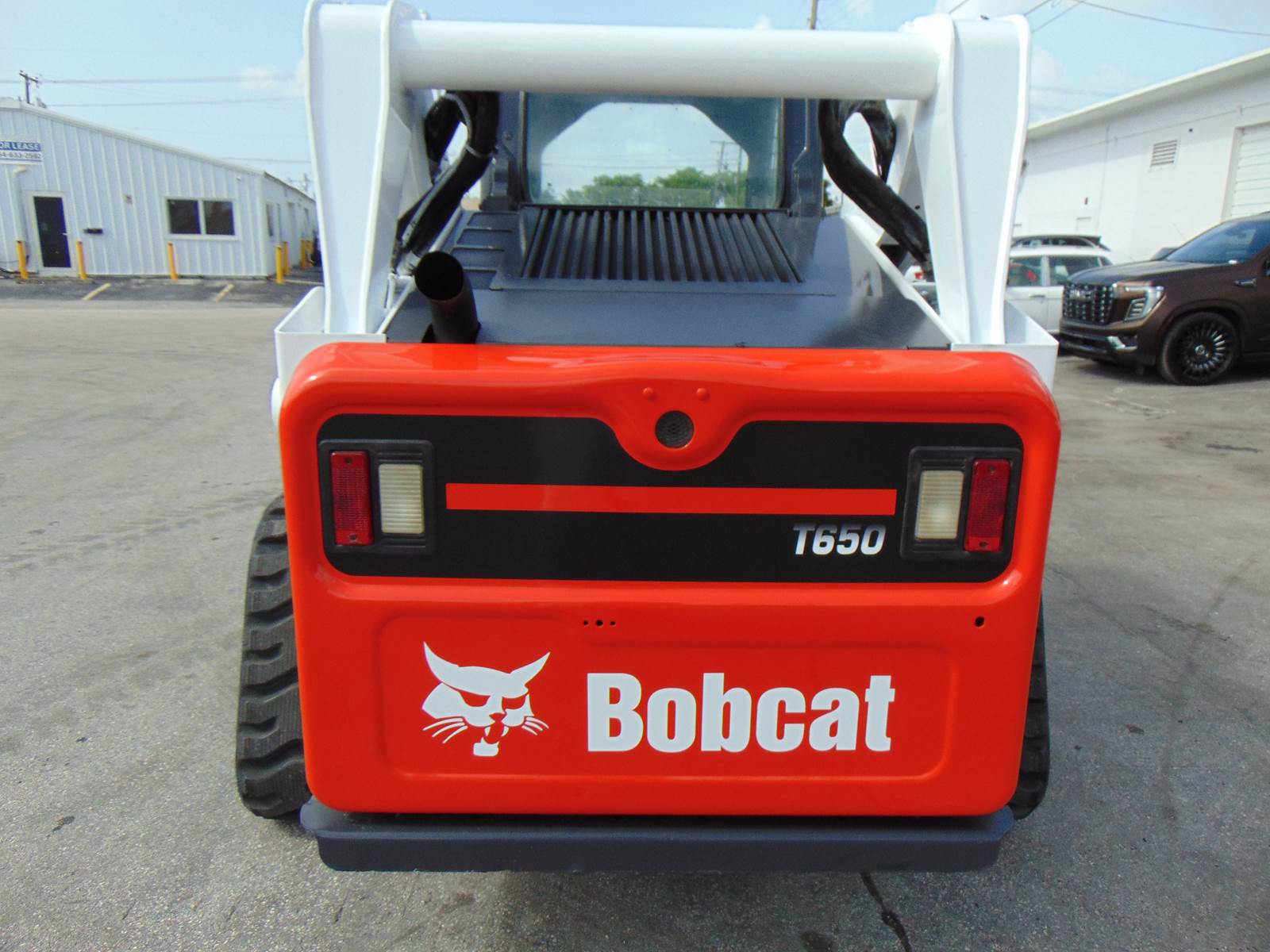 2016 BOBCAT T650 TURBO - BRAND NEW TRACKS TODAY - STANDARD HAND AND FOOT CONTROLS - 100% SERVICED AND JOB READY - ONLY 2,000 HOURS - Image 19