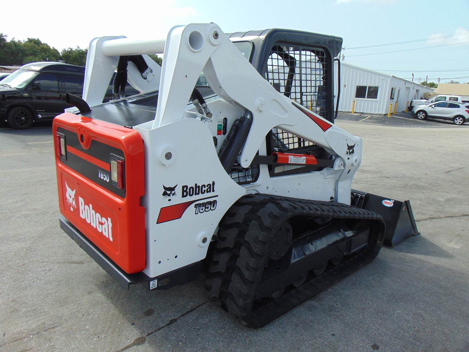 2016 BOBCAT T650 TURBO - BRAND NEW TRACKS TODAY - STANDARD HAND AND FOOT CONTROLS - 100% SERVICED AND JOB READY - ONLY 2,000 HOURS - Image 42