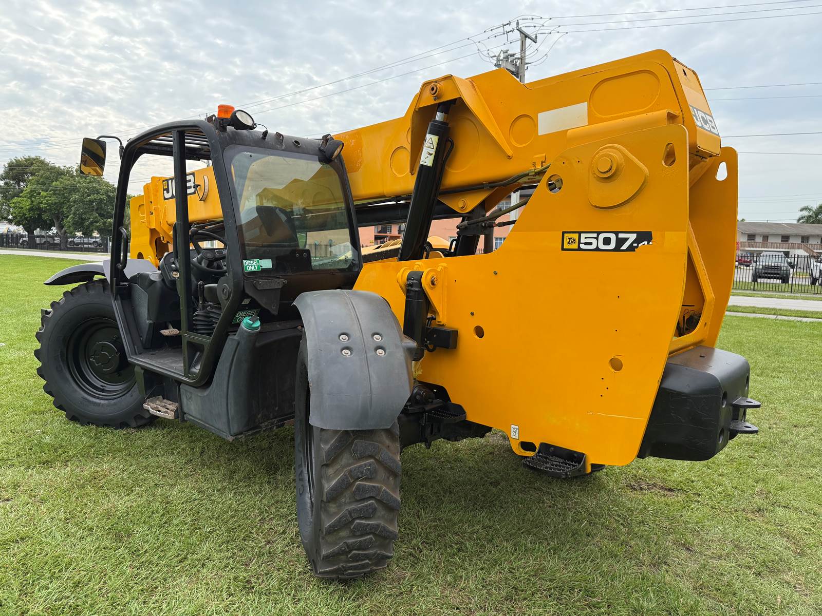 2017 JCB 507-42 "7K LBS - 42FT" SINGLE PILOT CONTROL - ALL ORIGINAL CONDITION - SERVICED AND INSPECTED 100% JOB READY - Image 13