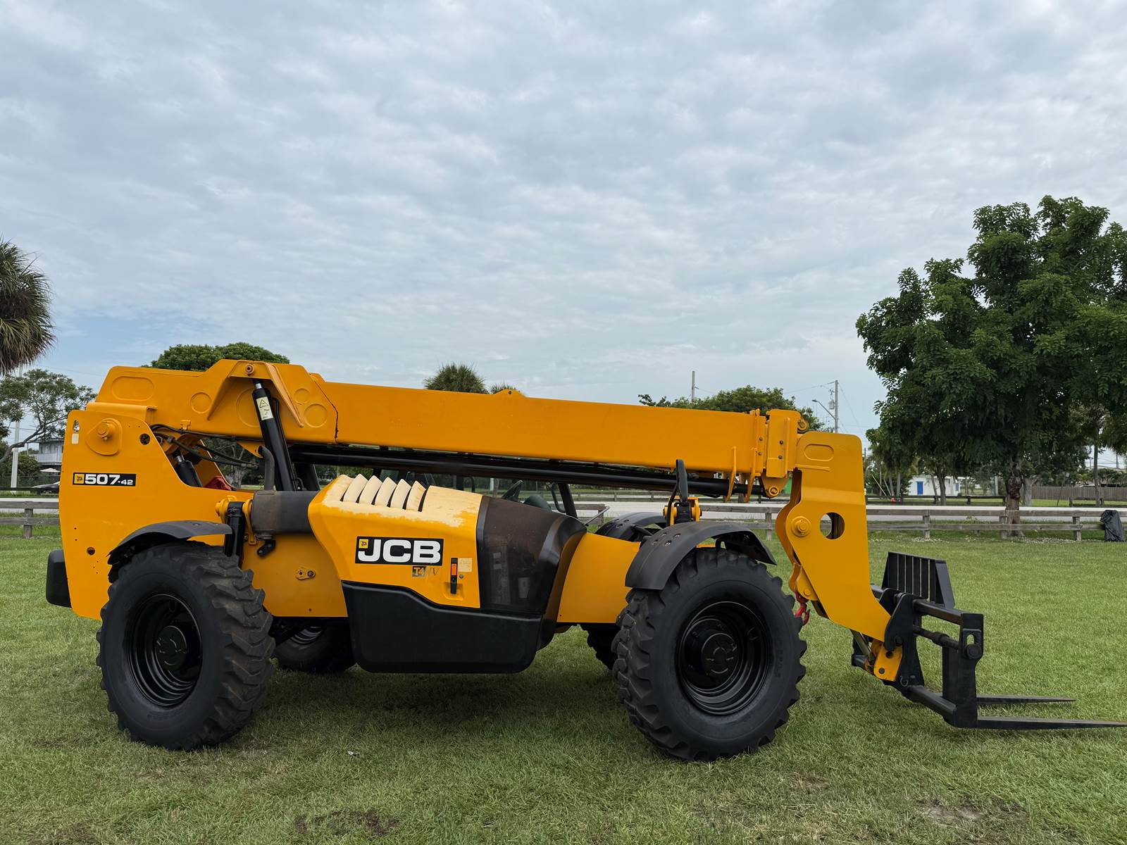 2017 JCB 507-42 "7K LBS - 42FT" SINGLE PILOT CONTROL - ALL ORIGINAL CONDITION - SERVICED AND INSPECTED 100% JOB READY - Image 26
