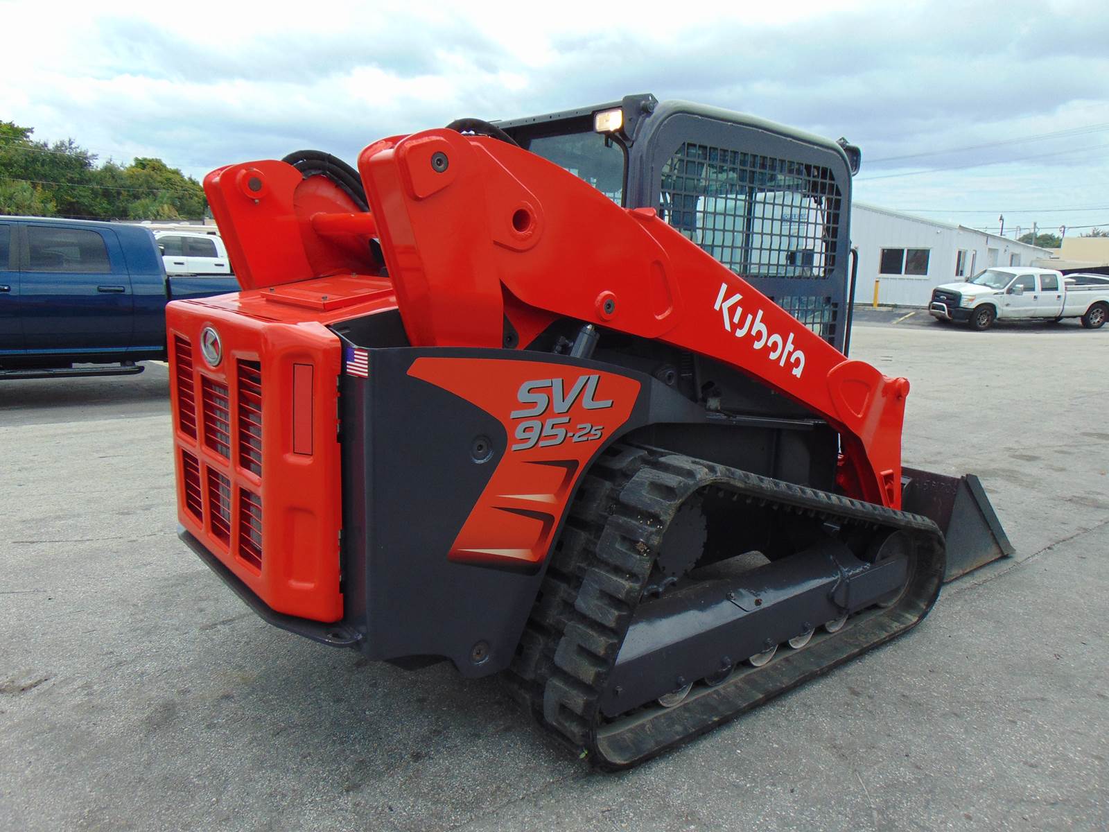2018 KUBOTA SVL95-2S "HIGH FLOW" BIG 97 HP TURBO 2 SPEED - JOYSTICKS - ENCLOSED A/C & HBEATED CAB - ONLY 2,215 HOURS - 100% SERVICED AND JOB READY - Image 12