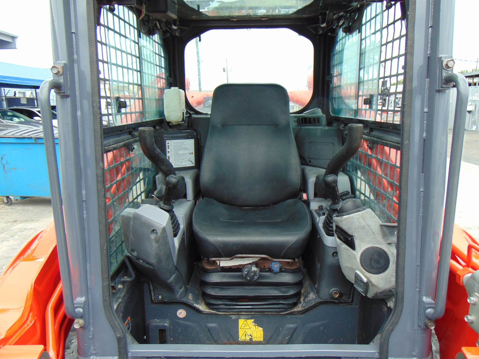 2018 KUBOTA SVL95-2S "HIGH FLOW" BIG 97 HP TURBO 2 SPEED - JOYSTICKS - ENCLOSED A/C & HBEATED CAB - ONLY 2,215 HOURS - 100% SERVICED AND JOB READY - Image 14