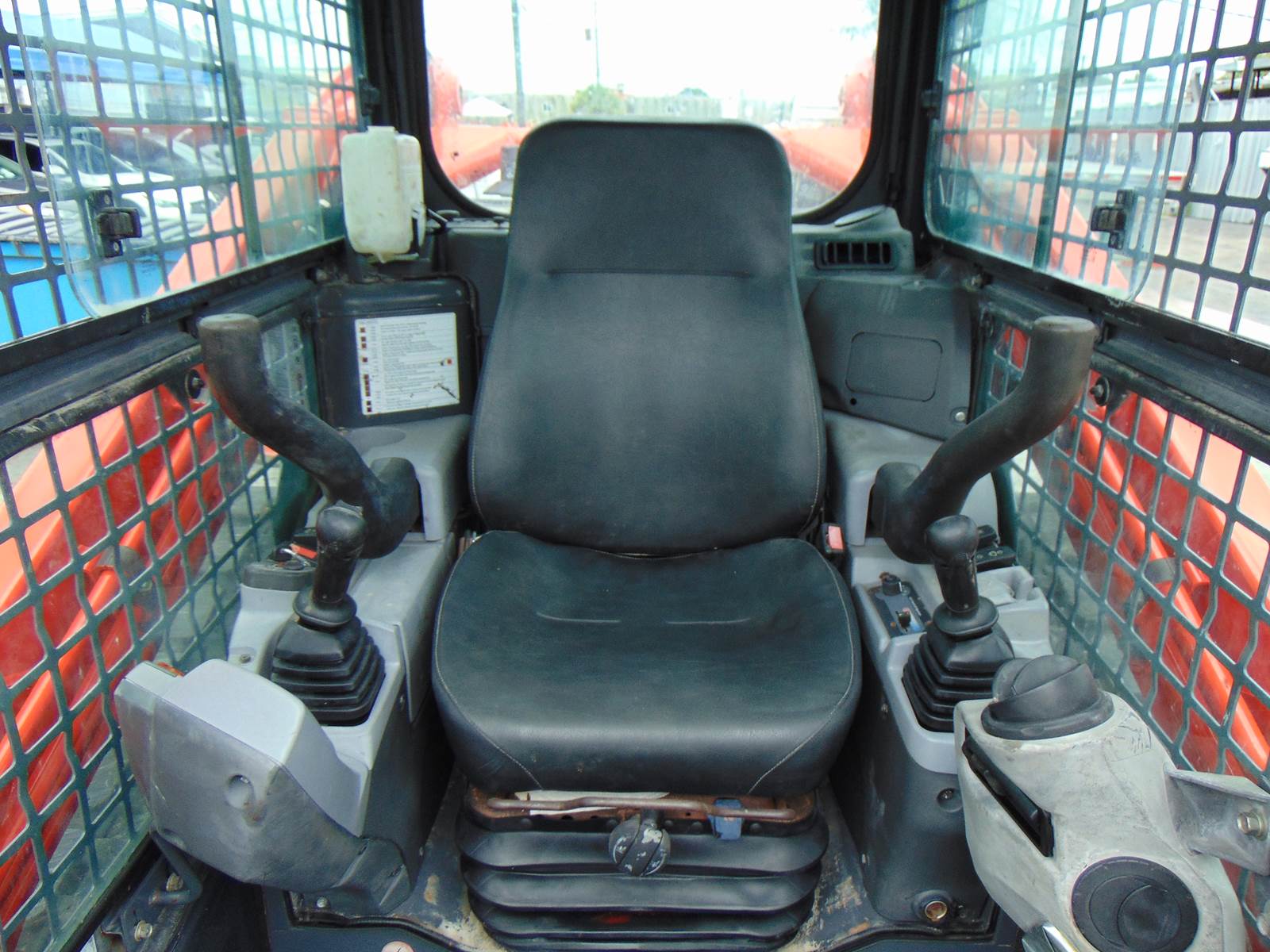 2018 KUBOTA SVL95-2S "HIGH FLOW" BIG 97 HP TURBO 2 SPEED - JOYSTICKS - ENCLOSED A/C & HBEATED CAB - ONLY 2,215 HOURS - 100% SERVICED AND JOB READY - Image 15