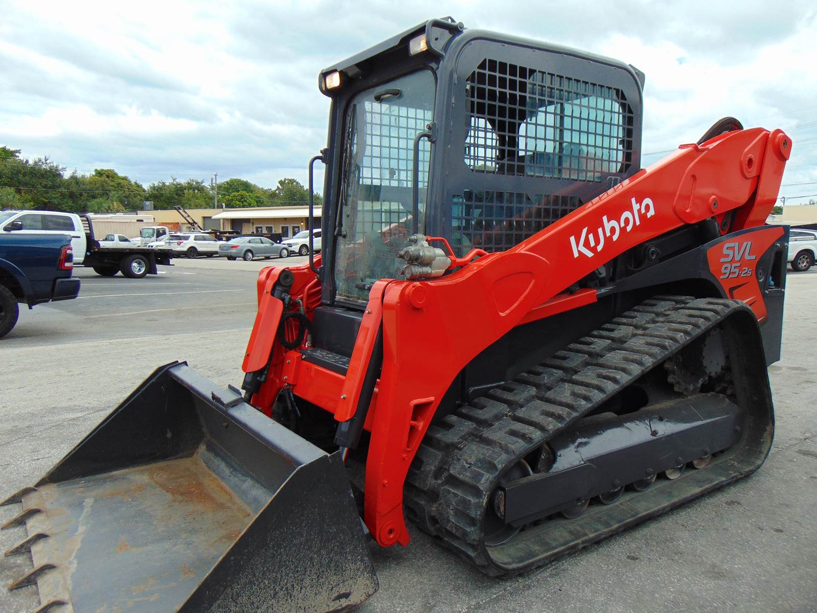 2018 KUBOTA SVL95-2S "HIGH FLOW" BIG 97 HP TURBO 2 SPEED - JOYSTICKS - ENCLOSED A/C & HBEATED CAB - ONLY 2,215 HOURS - 100% SERVICED AND JOB READY - Image 22